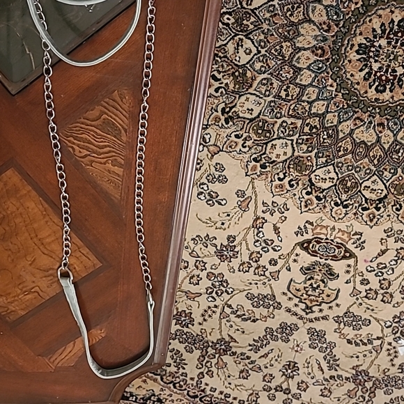 Fringe Mint Crossbody - Picture 6 of 8